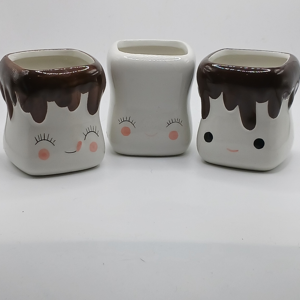 Set (3) Marshmallow Shaped Small Hot Chocolate Ceramic Cups, Emojis Come to Life